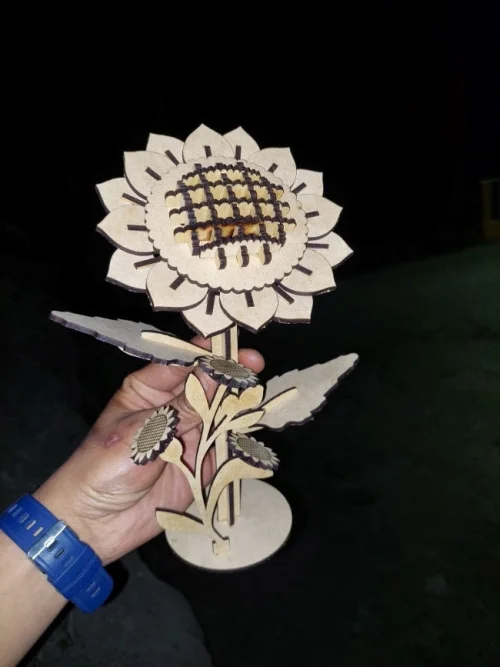 Girasol para Corte Láser - Archivos DXF, SVG, AI y PDF para Flores de Madera CNC